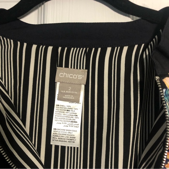 Chico's Reversible Floral Butterfly Cinch Waist Zip Front Bomber Jacket Navy 2 - Picture 5 of 9